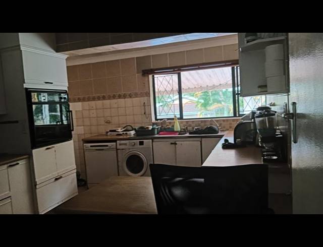 3 BEDROOM PROPERTY TO RENT IN PINELANDS